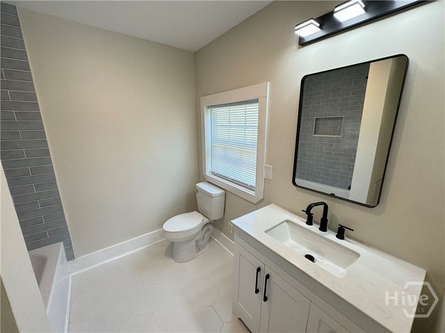 1112 E Anderson Street, Savannah, GA 31404