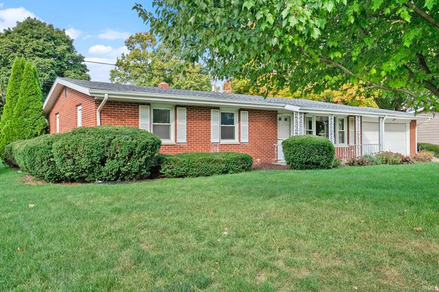 203 S Greene Road, Goshen, IN 46526