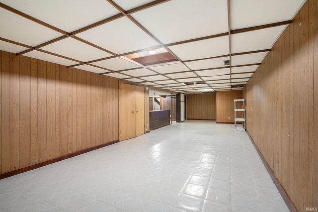 203 S Greene Road, Goshen, IN 46526
