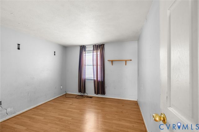 9239 Tweed Pl, Glen Allen, VA 23060