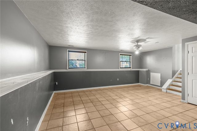 9239 Tweed Pl, Glen Allen, VA 23060
