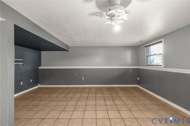 9239 Tweed Pl, Glen Allen, VA 23060