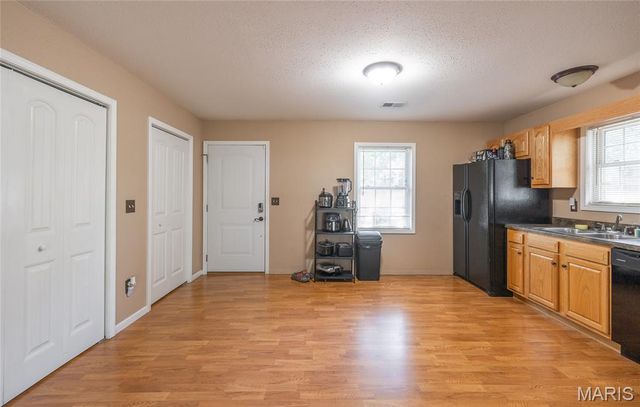 22197 Reliable Road, Waynesville, MO 65583