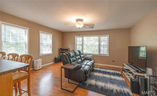 22197 Reliable Road, Waynesville, MO 65583