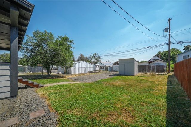 2224 E Empire Ave, Spokane, WA 99207
