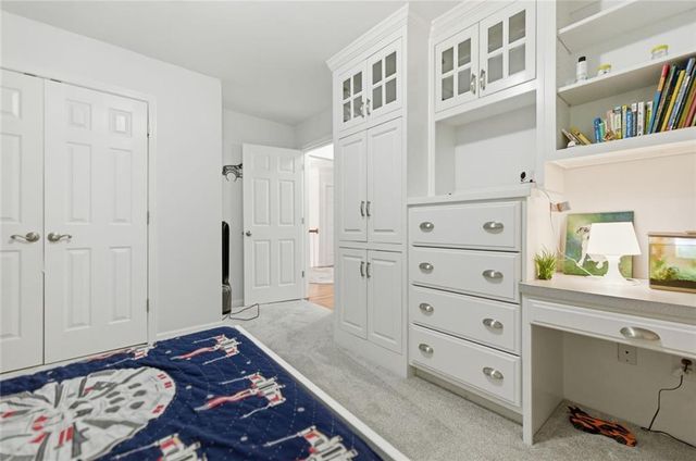 139 Clubhouse Drive NW, Kennesaw, GA 30144