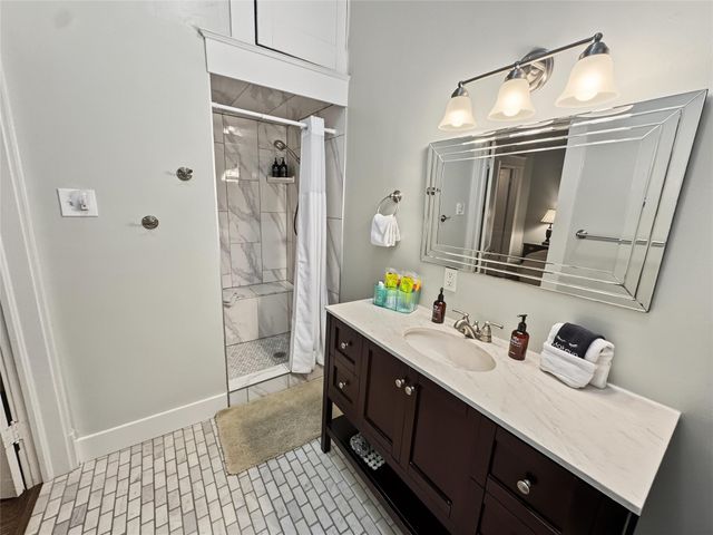 2608 Ursuline Street, Galveston, TX 77550