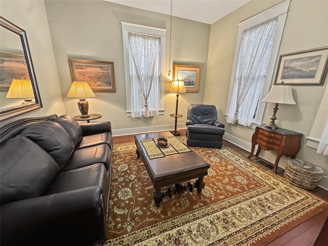 2608 Ursuline Street, Galveston, TX 77550