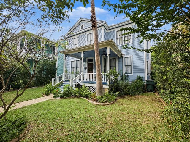 2608 Ursuline Street, Galveston, TX 77550