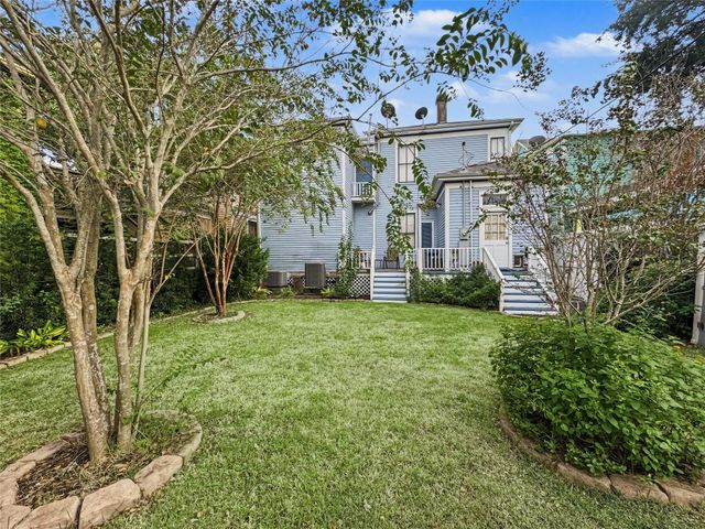 2608 Ursuline Street, Galveston, TX 77550