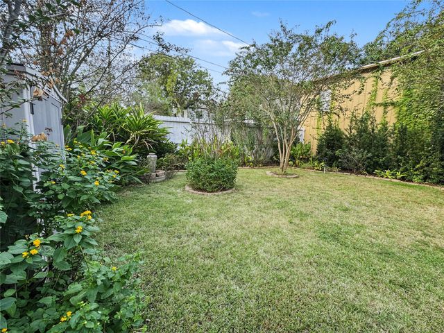 2608 Ursuline Street, Galveston, TX 77550