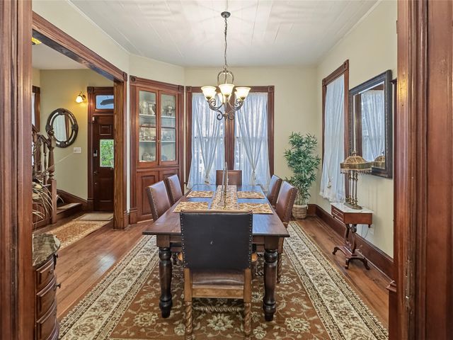 2608 Ursuline Street, Galveston, TX 77550