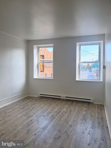 101 W MAIN ST, Mount Joy, PA 17552