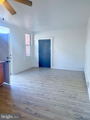 101 W MAIN ST, Mount Joy, PA 17552