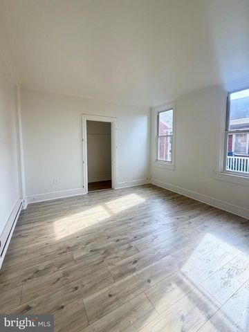 101 W MAIN ST, Mount Joy, PA 17552