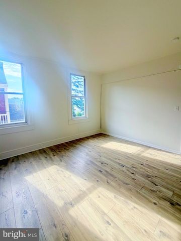101 W MAIN ST, Mount Joy, PA 17552