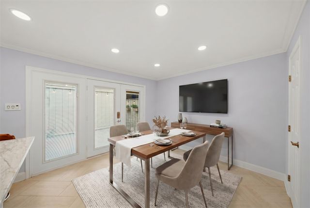 6452 Burgoyne Road 100, Houston, TX 77057