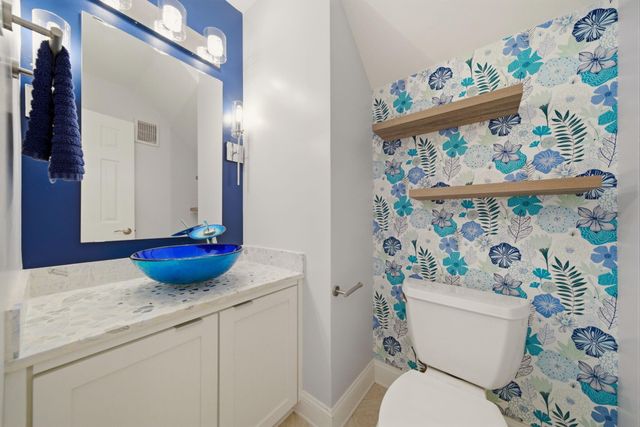 6452 Burgoyne Road 100, Houston, TX 77057