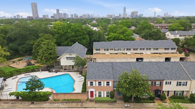 6452 Burgoyne Road 100, Houston, TX 77057