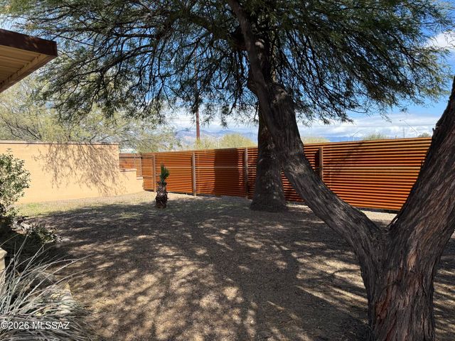 2343 N Hampton Street, Tucson, AZ 85719