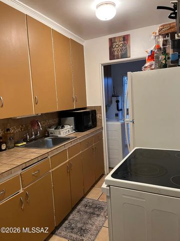 2343 N Hampton Street, Tucson, AZ 85719