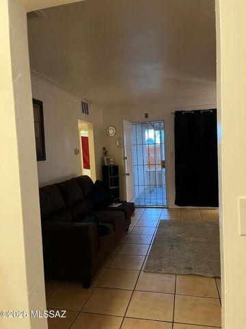 2343 N Hampton Street, Tucson, AZ 85719
