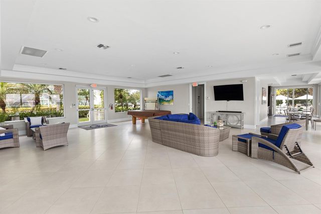333 NE 21st Avenue 1508, Deerfield Beach, FL 33441