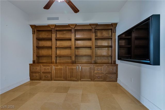 9101 Alta Drive 402, Las Vegas, NV 89145