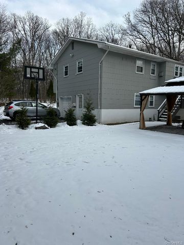 1 Bristol Court, New City, NY 10956