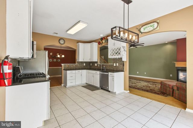 30 SPYGLASS CT, Westampton, NJ 08060