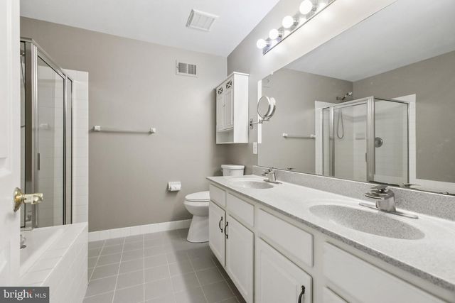 30 SPYGLASS CT, Westampton, NJ 08060