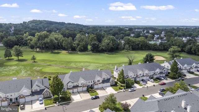 30 SPYGLASS CT, Westampton, NJ 08060