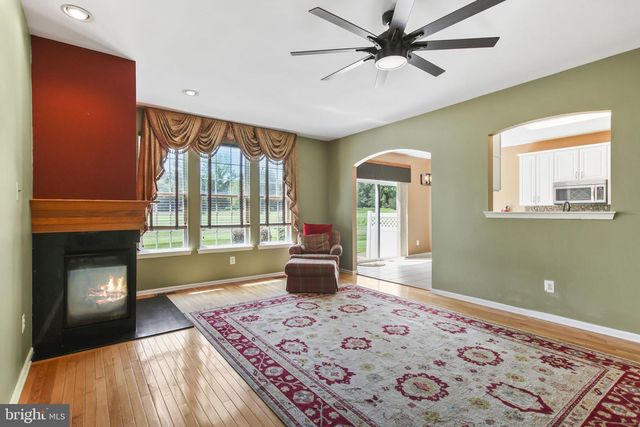 30 SPYGLASS CT, Westampton, NJ 08060