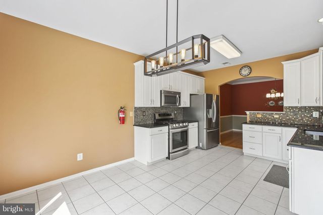 30 SPYGLASS CT, Westampton, NJ 08060