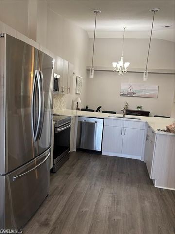 17630 Captiva Island LN, Fort Myers, FL 33908