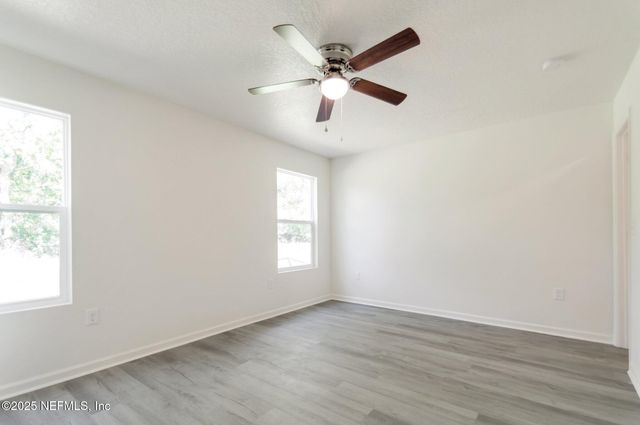 5755 TEELER Avenue, Jacksonville, FL 32208
