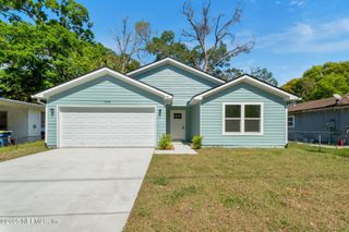 5755 TEELER Avenue, Jacksonville, FL 32208