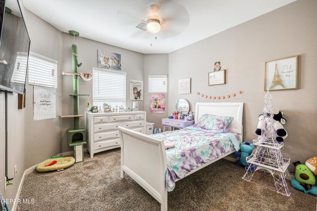 418 S MANZANITA Drive, El Paso, TX 79928