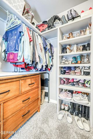 418 S MANZANITA Drive, El Paso, TX 79928