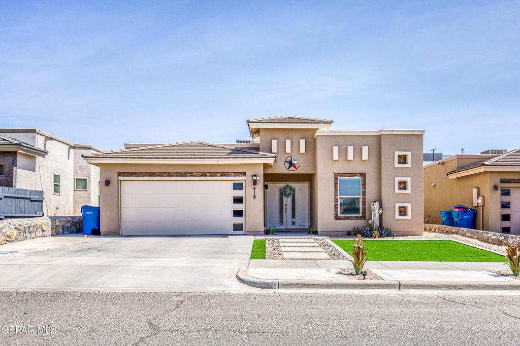 418 S MANZANITA Drive, El Paso, TX 79928