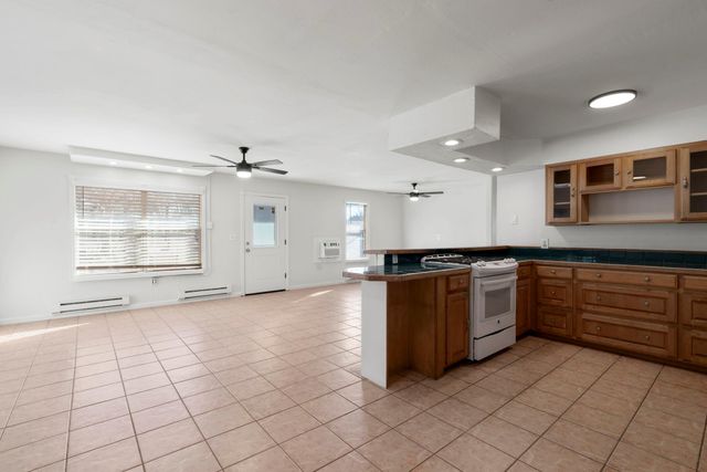 2058 Montell RD, Wimberley, TX 78676