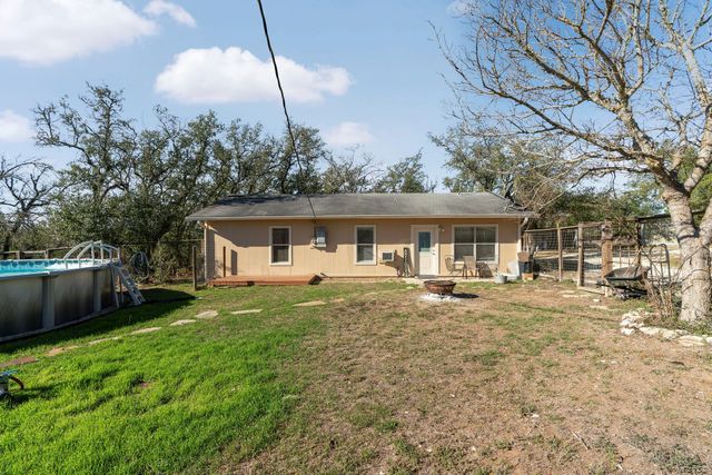 2058 Montell RD, Wimberley, TX 78676