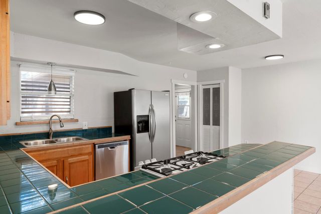 2058 Montell RD, Wimberley, TX 78676