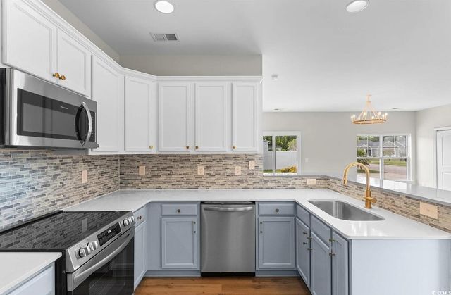 207 Cupola Dr., Longs, SC 29568