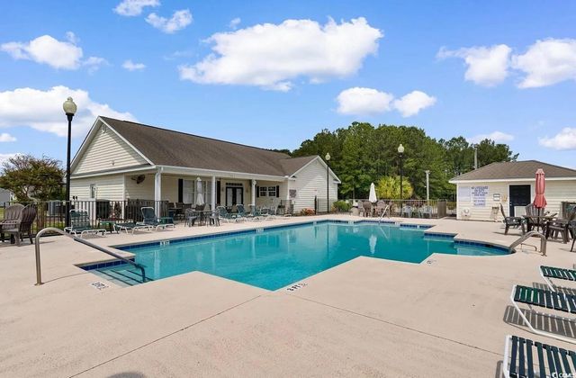 207 Cupola Dr., Longs, SC 29568