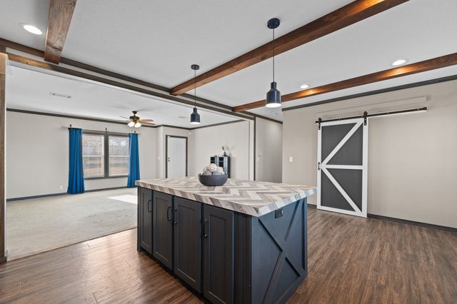 10217 County Road 418, Grandview, TX 76050