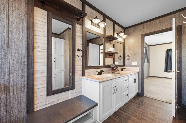 10217 County Road 418, Grandview, TX 76050