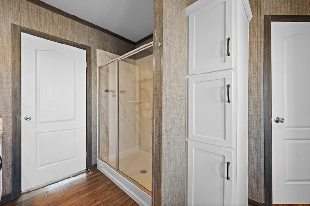 10217 County Road 418, Grandview, TX 76050