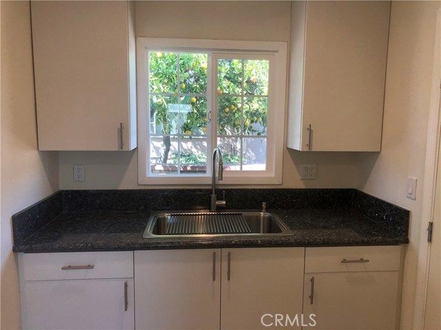 2640 N Frederic Street, Burbank, CA 91504