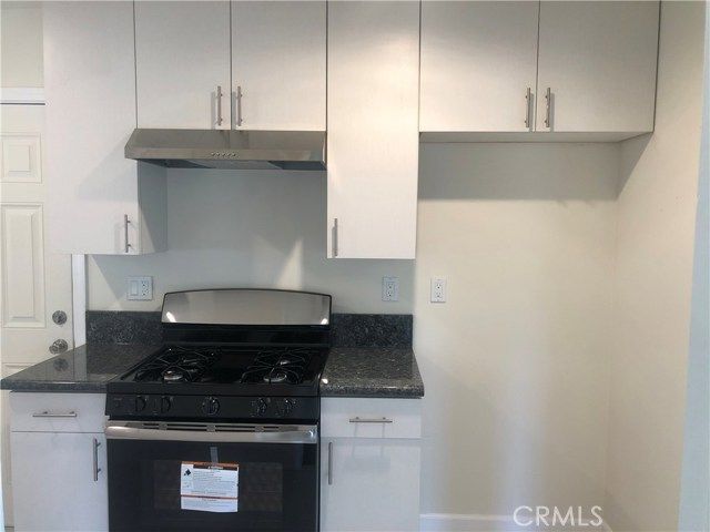 2640 N Frederic Street, Burbank, CA 91504